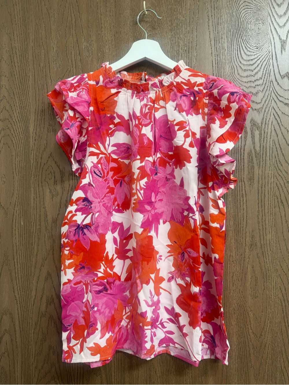 Size Small Rose Floral Flutter Sleeveles Frilled Neck Blouse